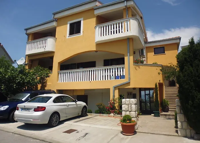 Apartments Jadranka Povile